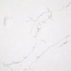 18MM tadelloser Platten-Carrara-Quarz-Stein mit kreideartigen schwarzen Adern