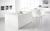 Künstlicher weißer Calacatta-Quarz-Stein mit Küche Countertop