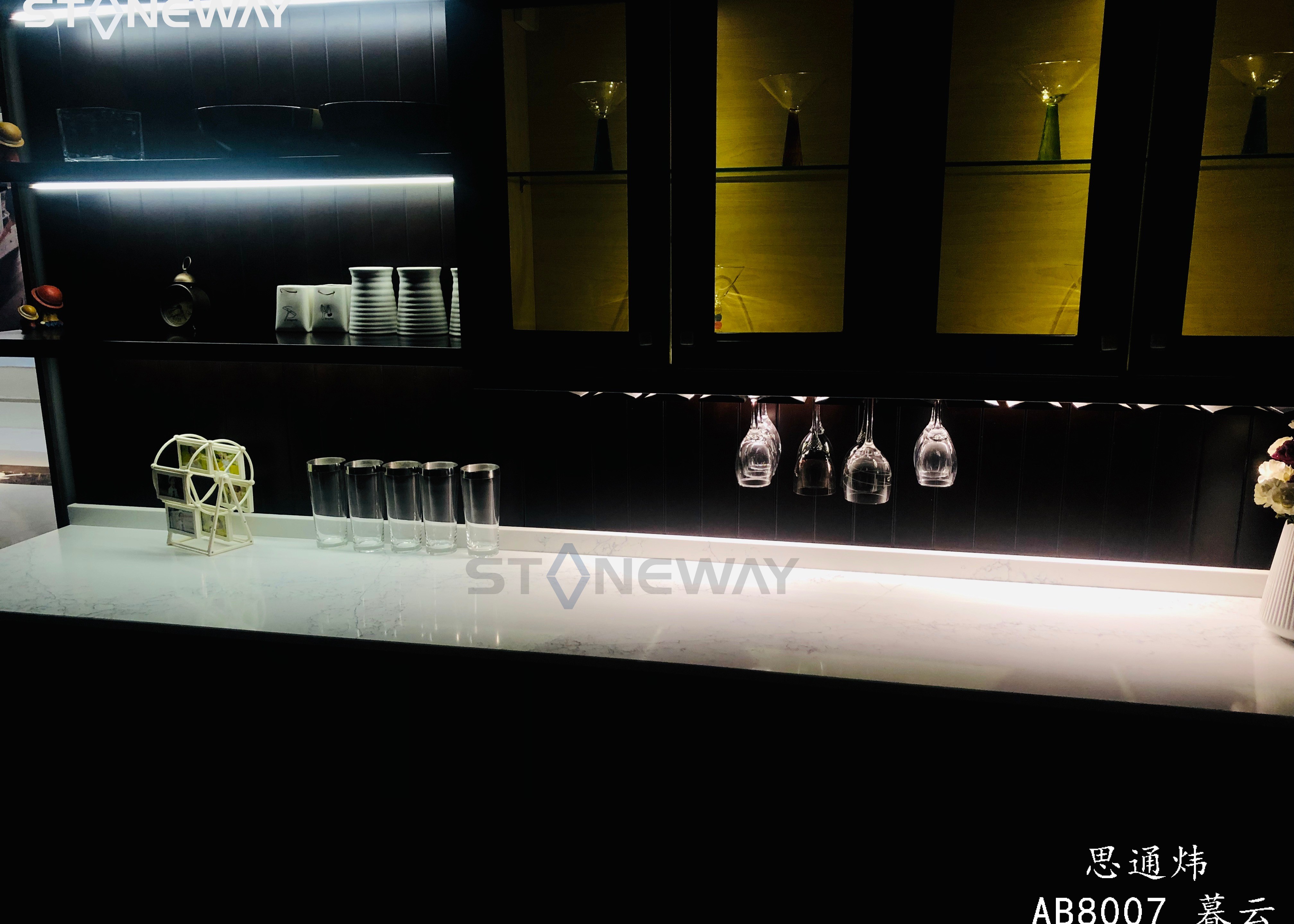 Nano-Quarz-Stein-Spitze